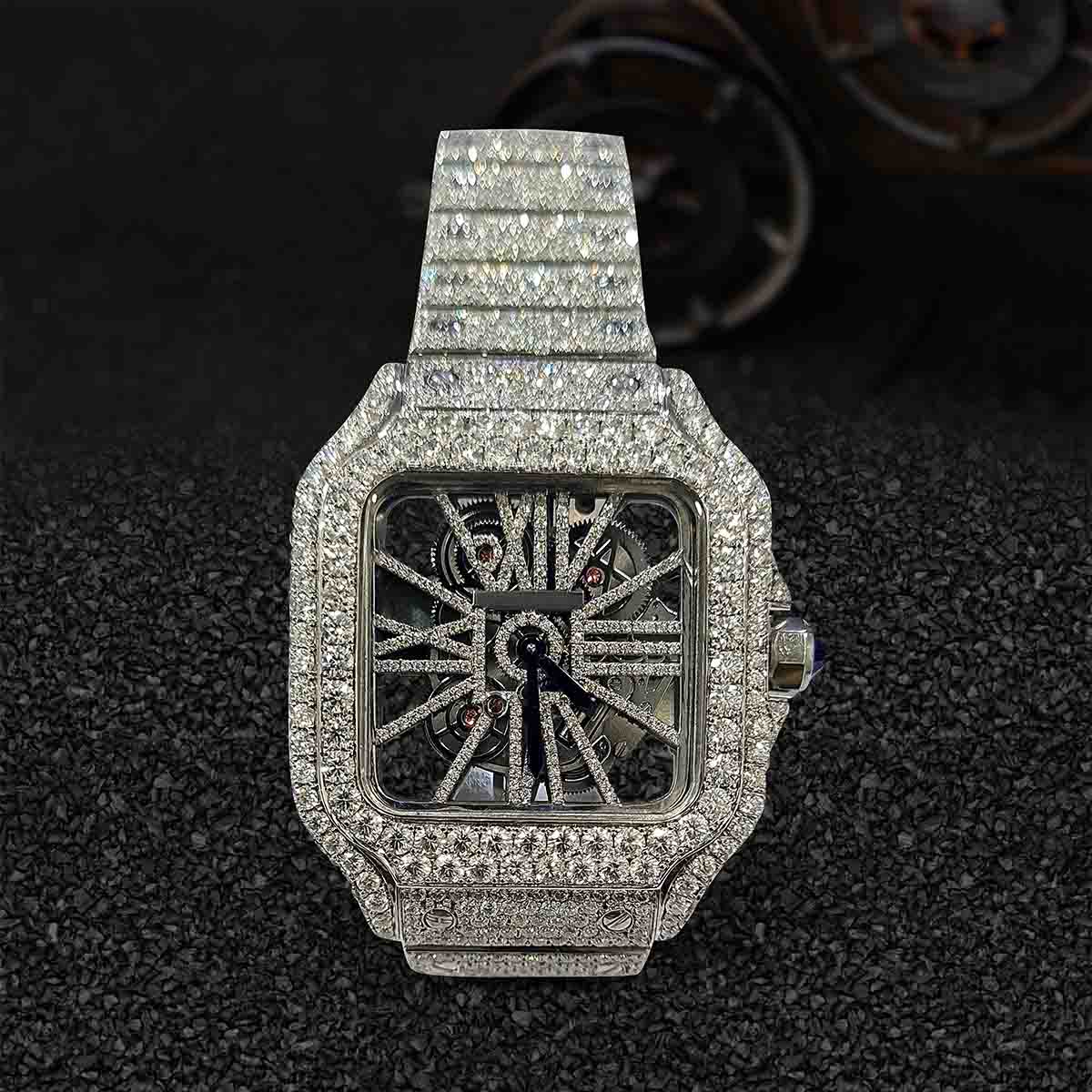 Iced Out Cartier Watch for Men VVS1 Moissanite 40mm Square Dial Smartlink Bracelet