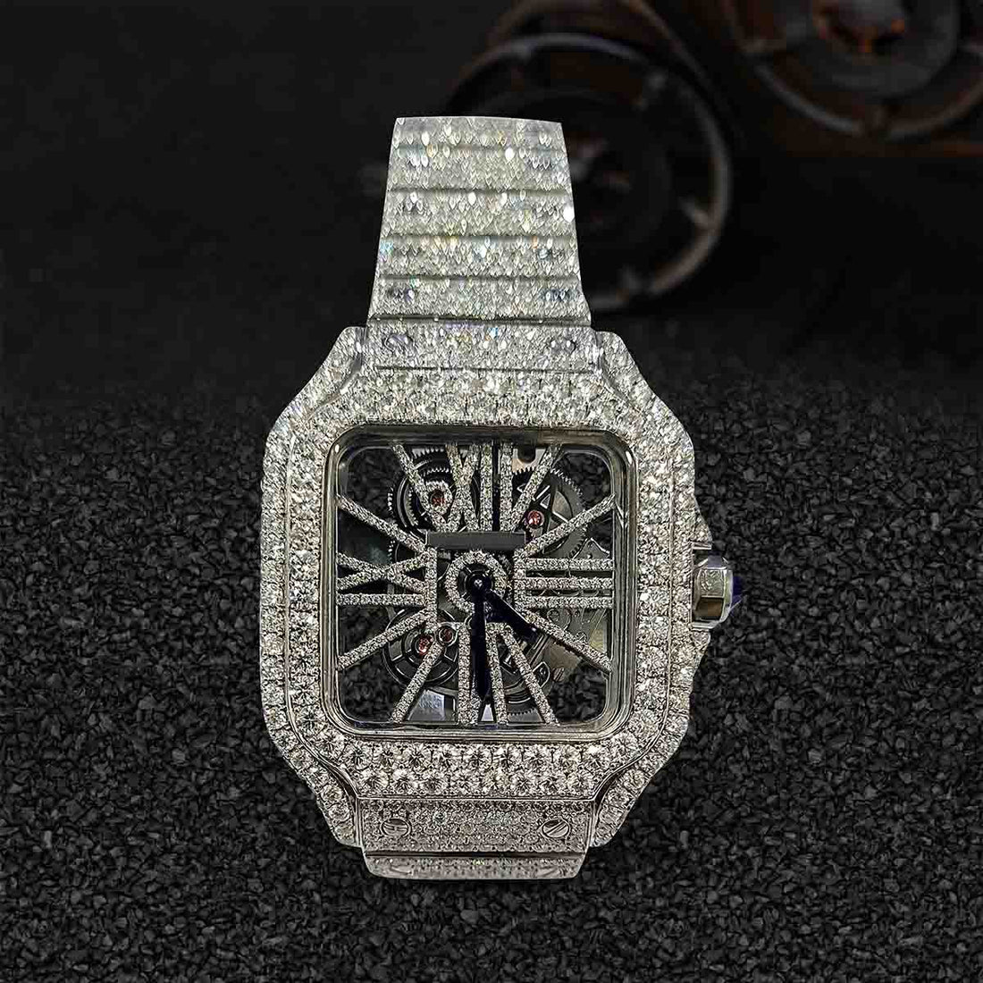 Iced Out Cartier Watch for Men VVS1 Moissanite 40mm Square Dial Smartlink Bracelet