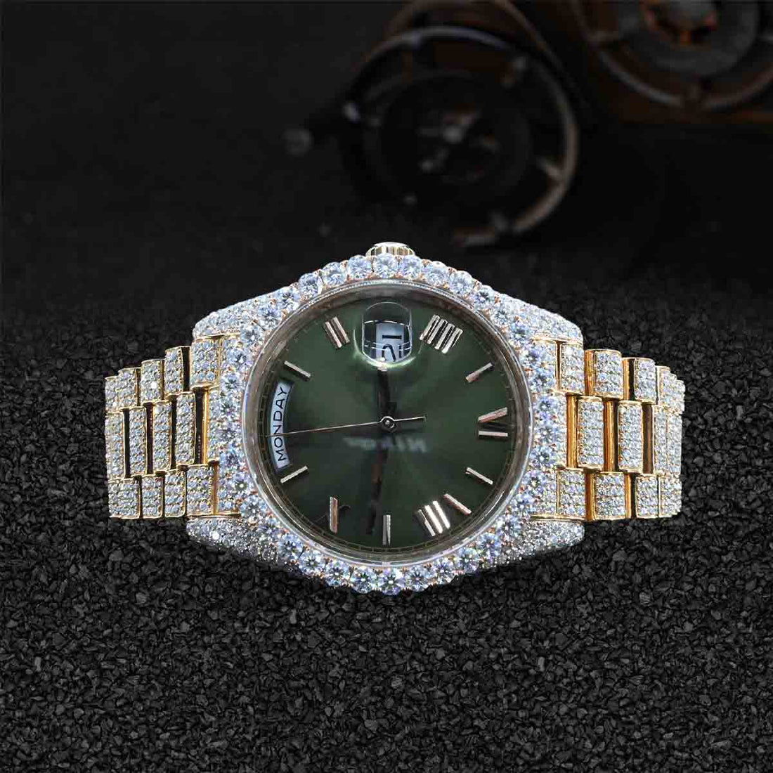 Olive Green Dial Iced Out Rolex Watch for Men Moissanite Day Date Roman Gold Bust Down